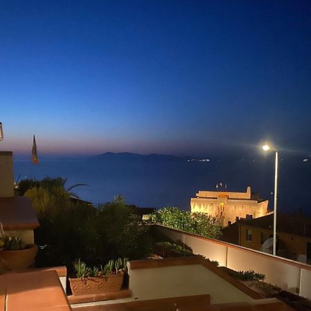 Appartamento Vista Mare Porto Santo Stefano  Exteriér fotografie